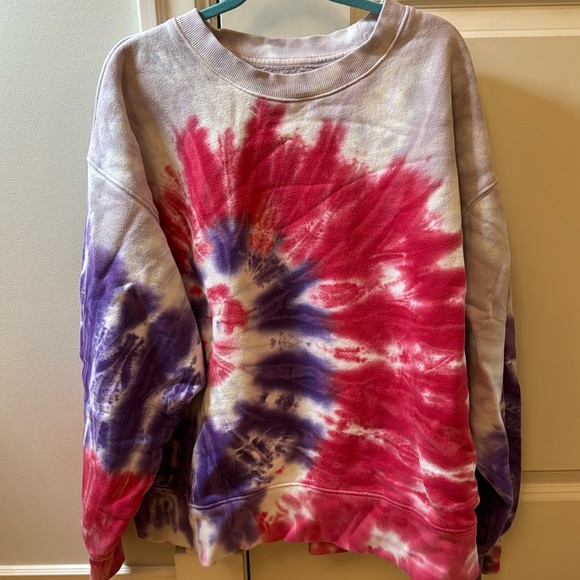 Aritzia TNA pink and purple tie dye crew neck, size 2 - Picture 1 of 3